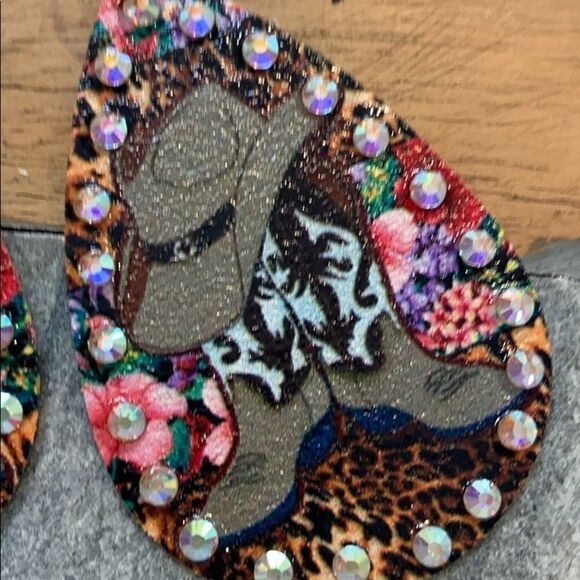 Cowboy hats earrings - Picture 2 of 3